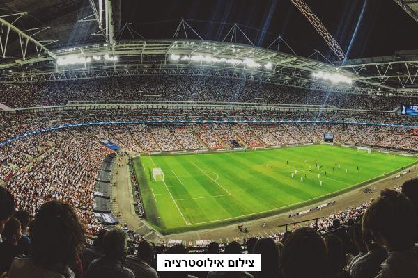 מכבי ת"א מנצחת